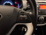 Kia Picanto 1.0i - Image 14