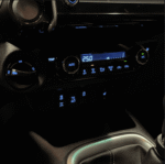 Toyota hilux d-cab sr/4WD/R.camera - Image 5