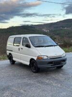 Toyota HiAce 2.4 D 6 lugares-97 - Image 3
