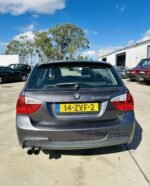 BMW 330 XDRIVE - 06 - Image 3