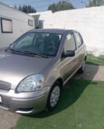 Toyota Yaris 1.0 VVT-i 5 portas - 04 - Image 4