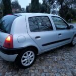 Renault Clio II 1.9 DTI 5 lugares 01