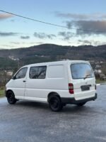Toyota HiAce 2.4 D 6 lugares-97 - Image 5