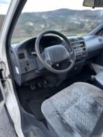 Toyota HiAce 2.4 D 6 lugares-97 - Image 9