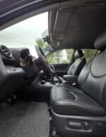 Toyota RAV4 2.2 D4D D - CAT 4x4-06 - Image 9