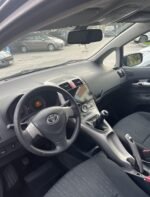 Toyota Auris 1.4 D-4-D - 09 - Image 9